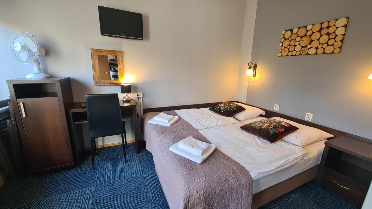 H&R Polaris Szczawnica Bed & Breakfast Exterior photo