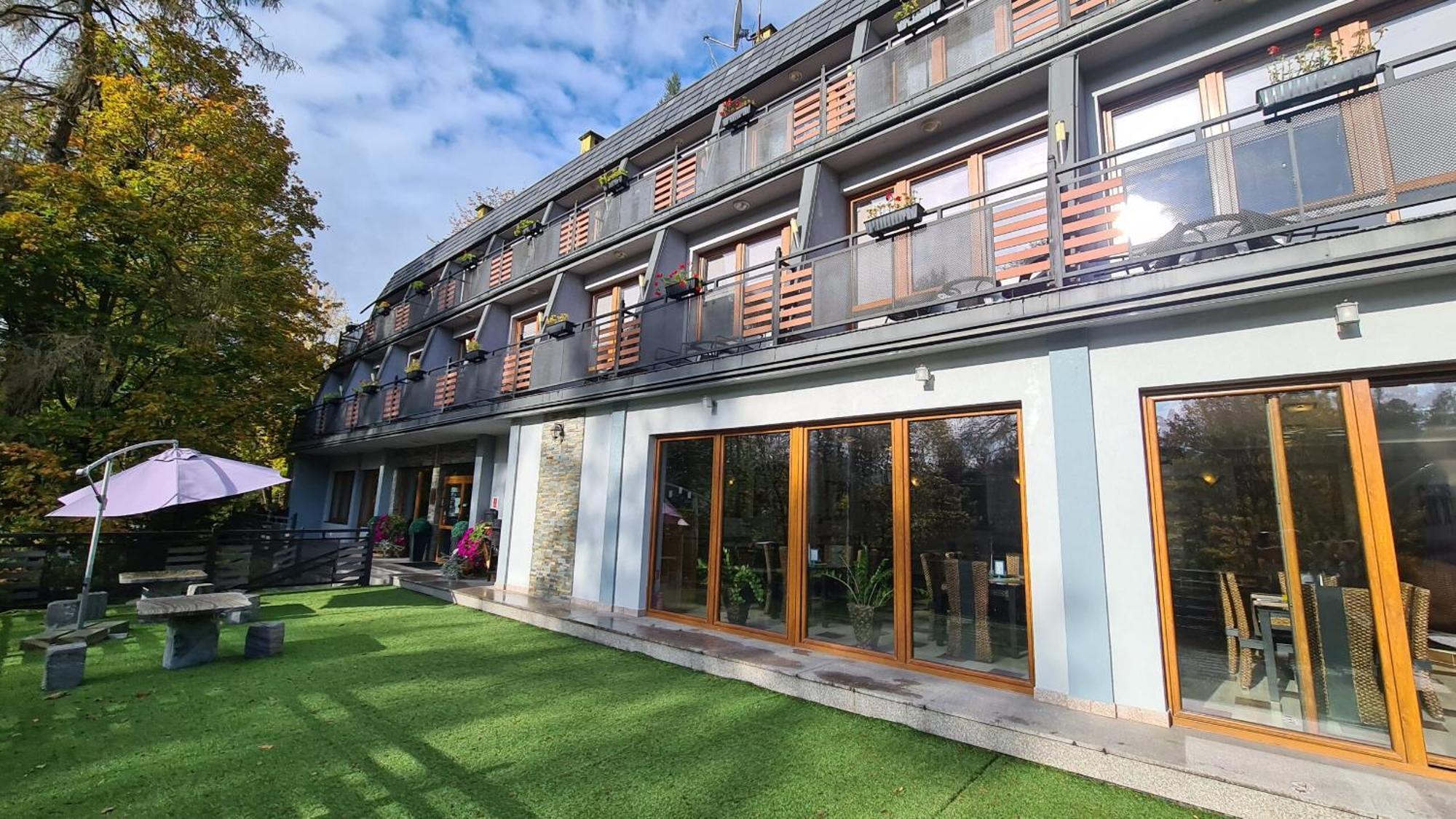 H&R Polaris Szczawnica Bed & Breakfast Exterior photo
